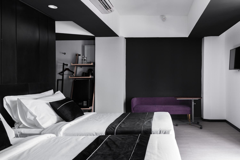 Bedroom 23