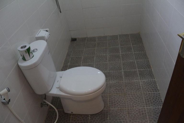 Bathroom 4