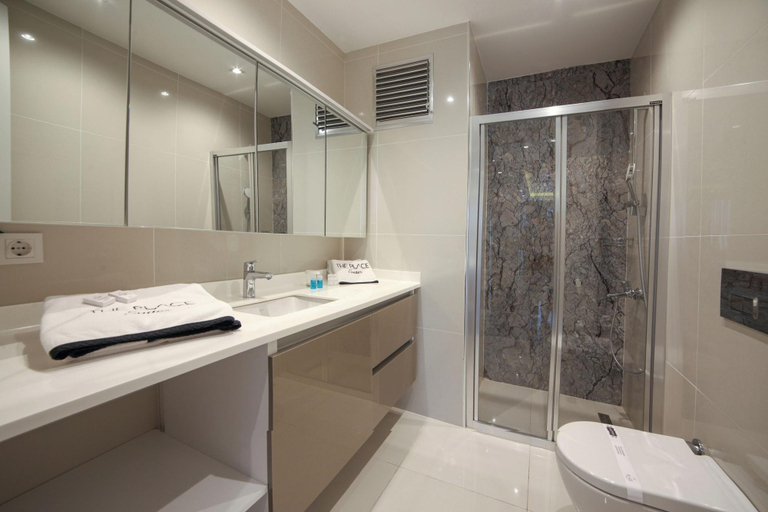 Bathroom, The Place Suites Atasehir, Atasehir