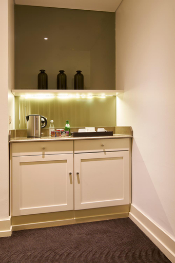Dining Room 12