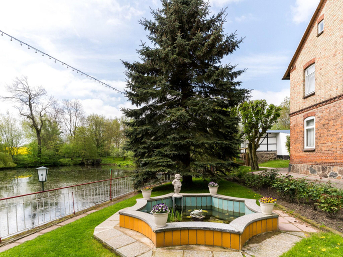 Sport & Beauty, Family-Friendly Home with Garden, Nordwestmecklenburg