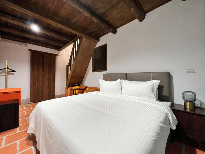 Bedroom 10
