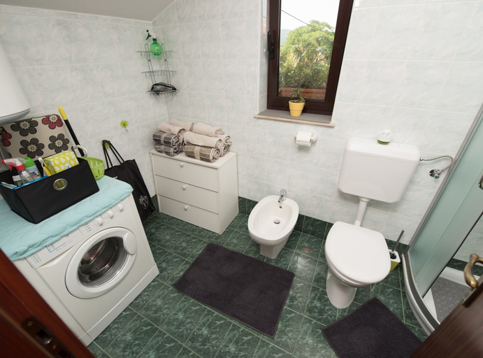 Bathroom 3, Stylish Lovran Sea View Apartments, Lovran