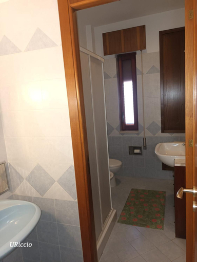 Bathroom, Casa Riccio, Palermo
