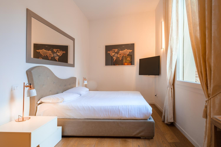 Others 5, Tempobiancosuites, Bologna