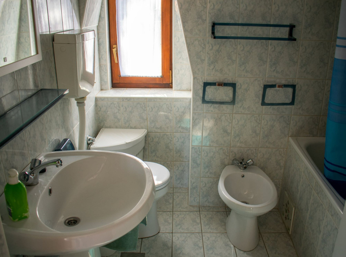 Bathroom 3, Sunny Holiday Home With Terrace, Lovran