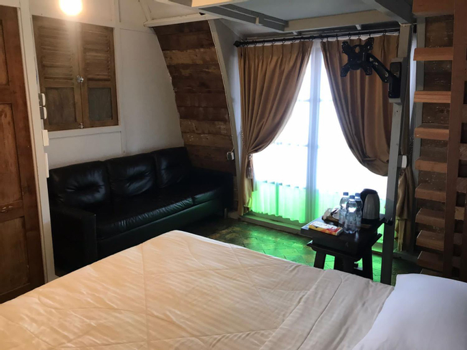 Bedroom 11