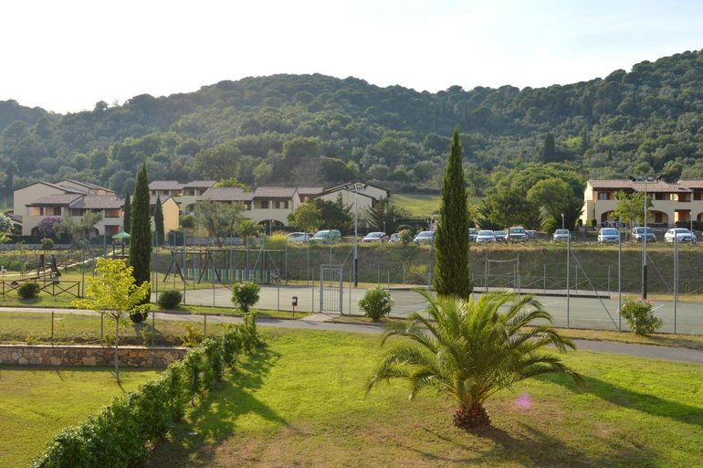 Others 4, Le Corti Di Montepitti, Livorno