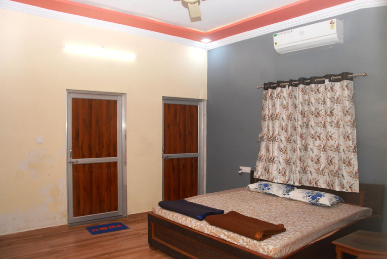 Bedroom 2, Hotel Yuvraj Nature , Ajmer