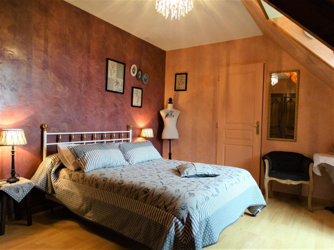 Bedroom 2, Chambres d'Hotes Le Clos Vaucelle, Calvados