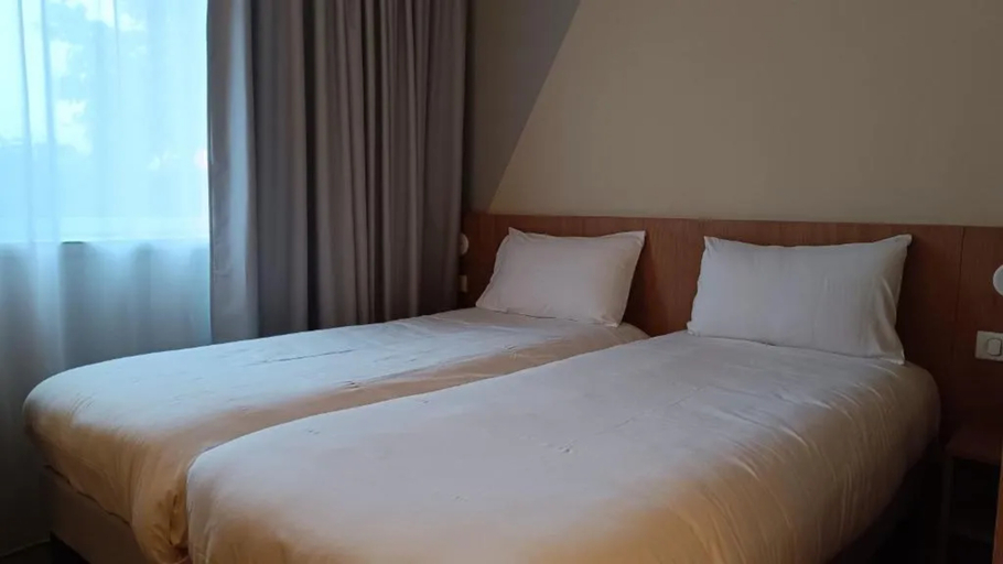 Bedroom 3, ibis budget Rennes Cesson, Ille-et-Vilaine