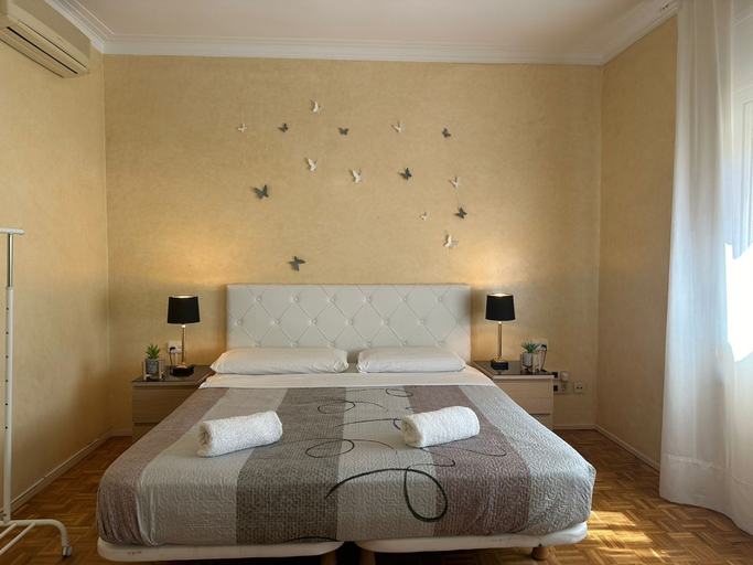 Bedroom 5, Rooms Villarroel, Barcelona