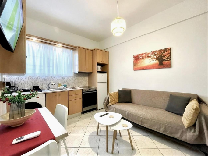 Facilities 5, Modern & Quiet 4th Floor Flat - 3' from Metro, Attica