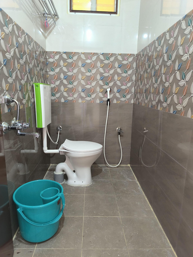 Bathroom 3, Hotel Vishnu Grand, Chittoor