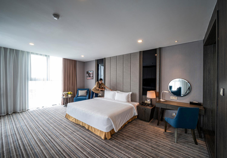 Bedroom 28