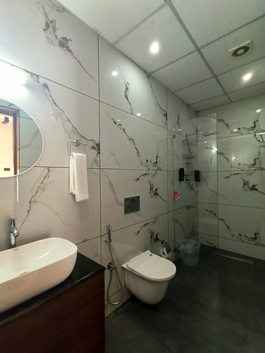 Bathroom 3, Wavealokam Beach Retreat, Thiruvananthapuram