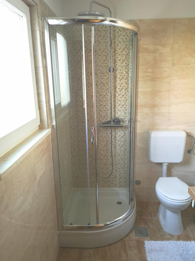 Bathroom 2, Apartments Grgic, Trogir