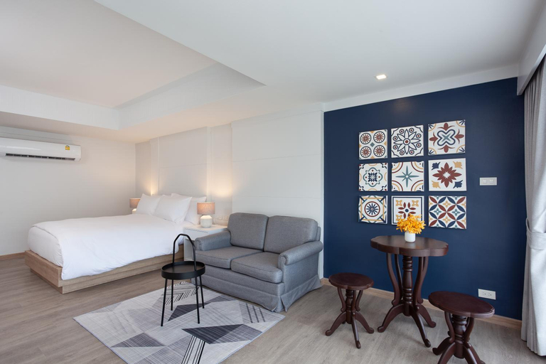 Bedroom 25