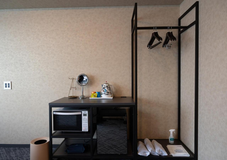 Amenities 13