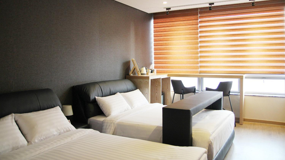 Bedroom 10