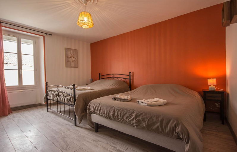 Others 4, Les chambres touristique Julea, Aube