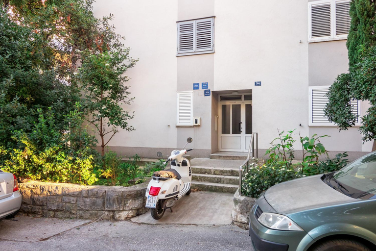 Others 4, Peaceful & Fully Equipped 1BR - BEACH PLACE to BE, Split