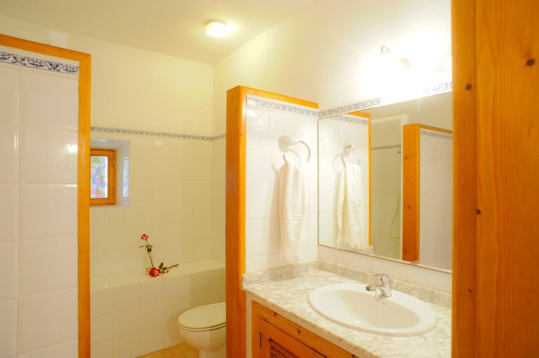 Bathroom 2, Finca Cavea, Baleares