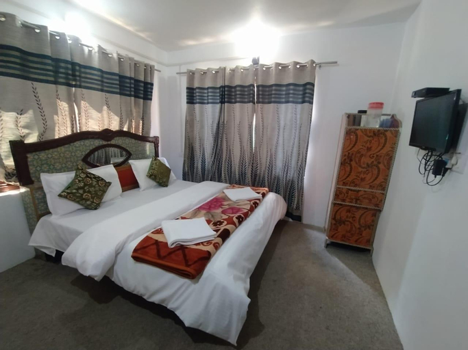 Bedroom 2, HAYDER GUEST HOUSE , Anantnag