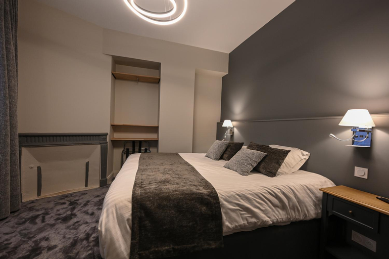 Bedroom 28