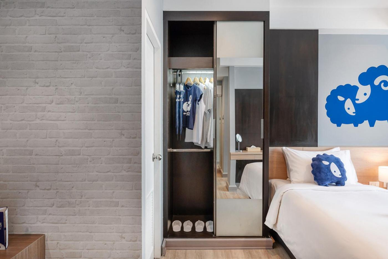 Bedroom 13