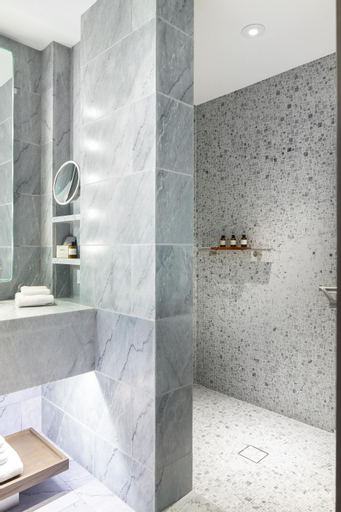 Bathroom 20