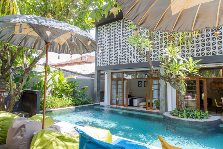 Swimming Pool 7