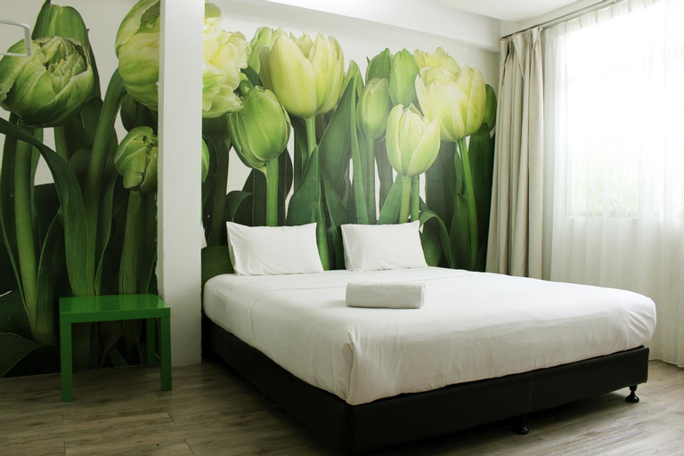 Bedroom 13