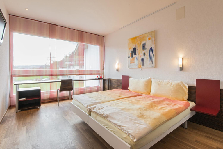 Bedroom 8
