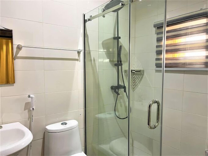 Bathroom, Tokyo Apartments, Bwari