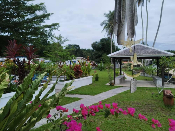 Others 5, Rafflesia Resort, Lundu