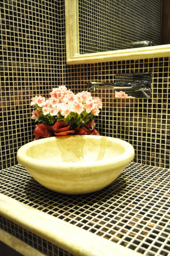 Bathroom 4, Krimar Hotel, Trapani