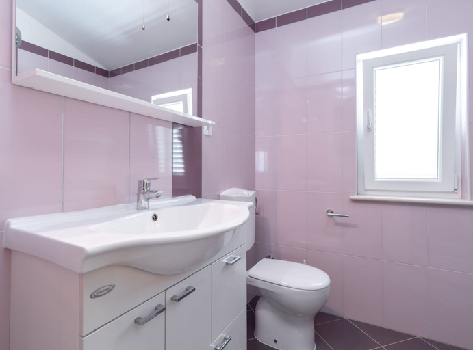 Bathroom 3, Modern Villa Near the Sea, Blato