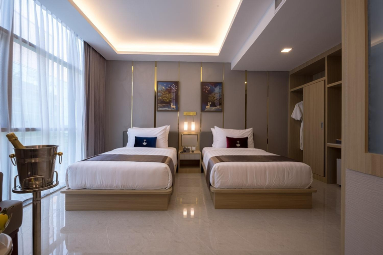 Bedroom 6