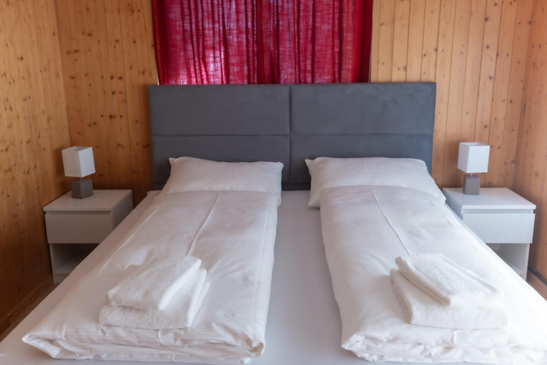 Bedroom 2, Haus Slalom, Visp