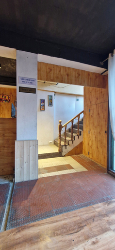 Others 5, White Villa, Shimla