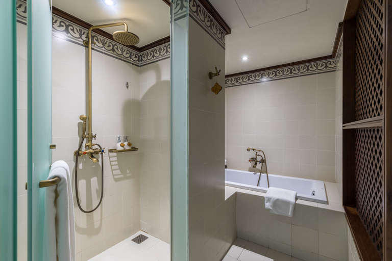 Bathroom 5, Almanity Hoi An Resort & Spa, Da Nang