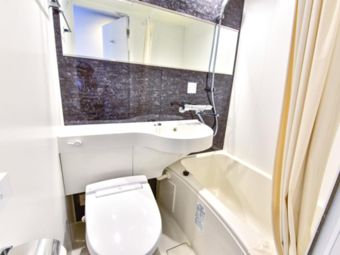 Bathroom 4, HOTEL LiVEMAX FUKUOKA TENJIN WEST, Fukuoka