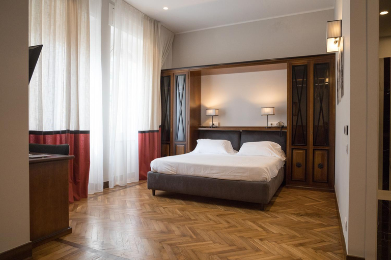 Bedroom 13