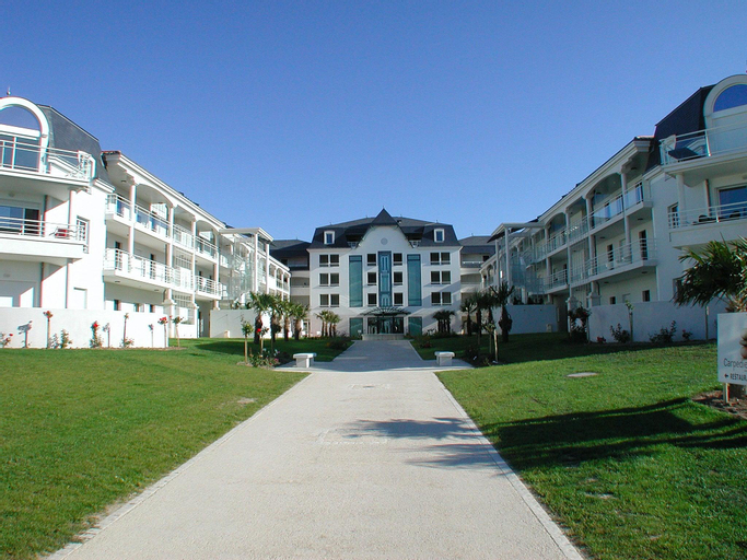 Charming apartment located at a golf course, Vendée