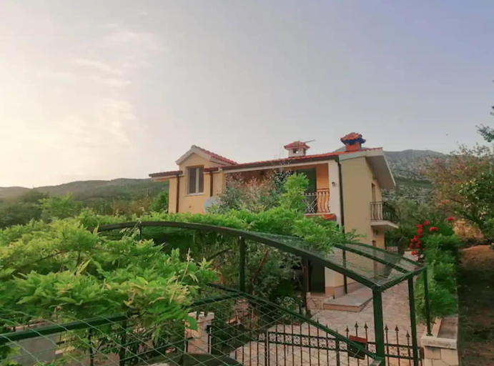 Exterior & Views 2, House of Green Experience, Omiš