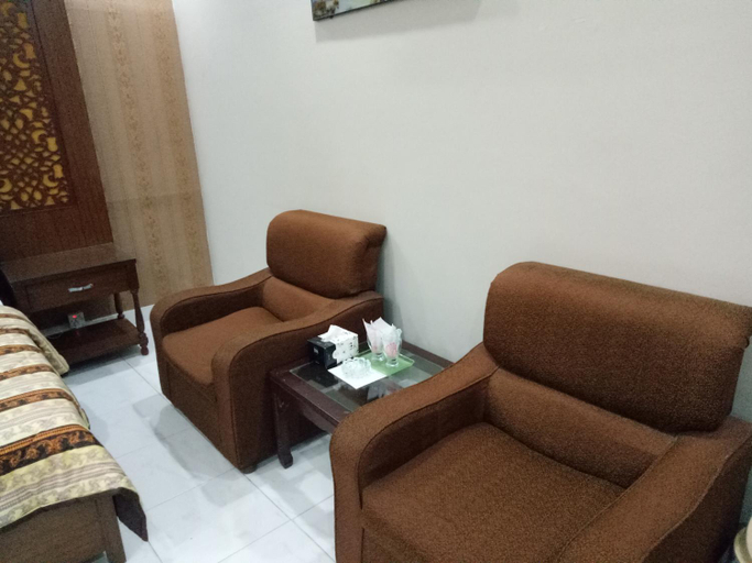 Others 3, Kingston Motel Guest House, Karachi