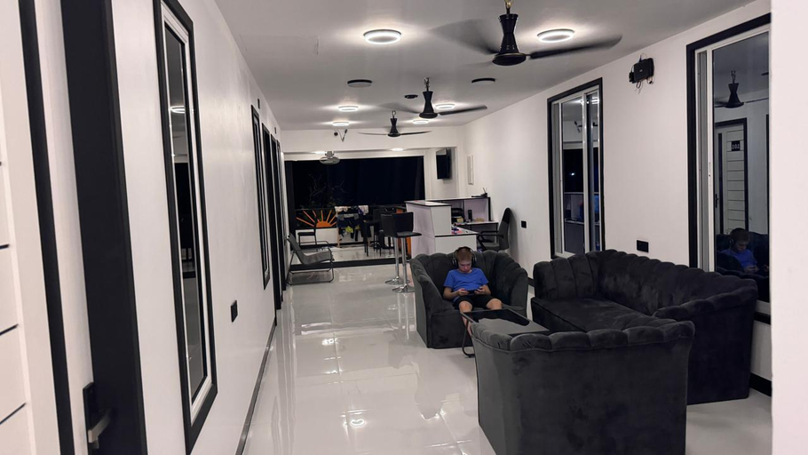 Public Area 2, Sunset Beach Stay, North Ari Atoll