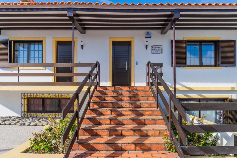 Pinheiro SUN&BEACH House, Ponta Delgada