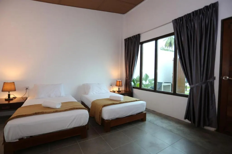 Bedroom, Rafflesia Resort, Lundu